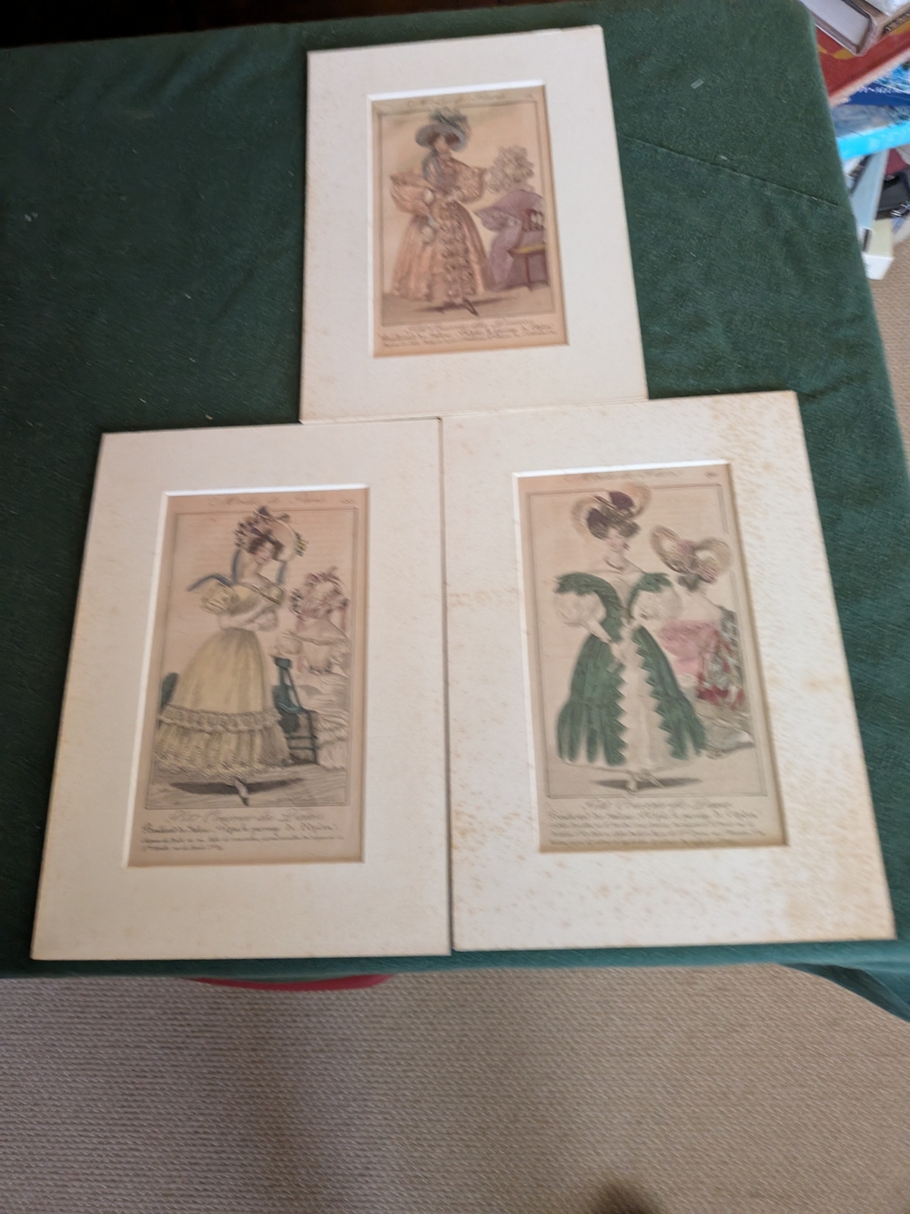 Vintage Style Framed Fashion Prints - Set of 3 (Green, Cream, Pink) Vintage Clas